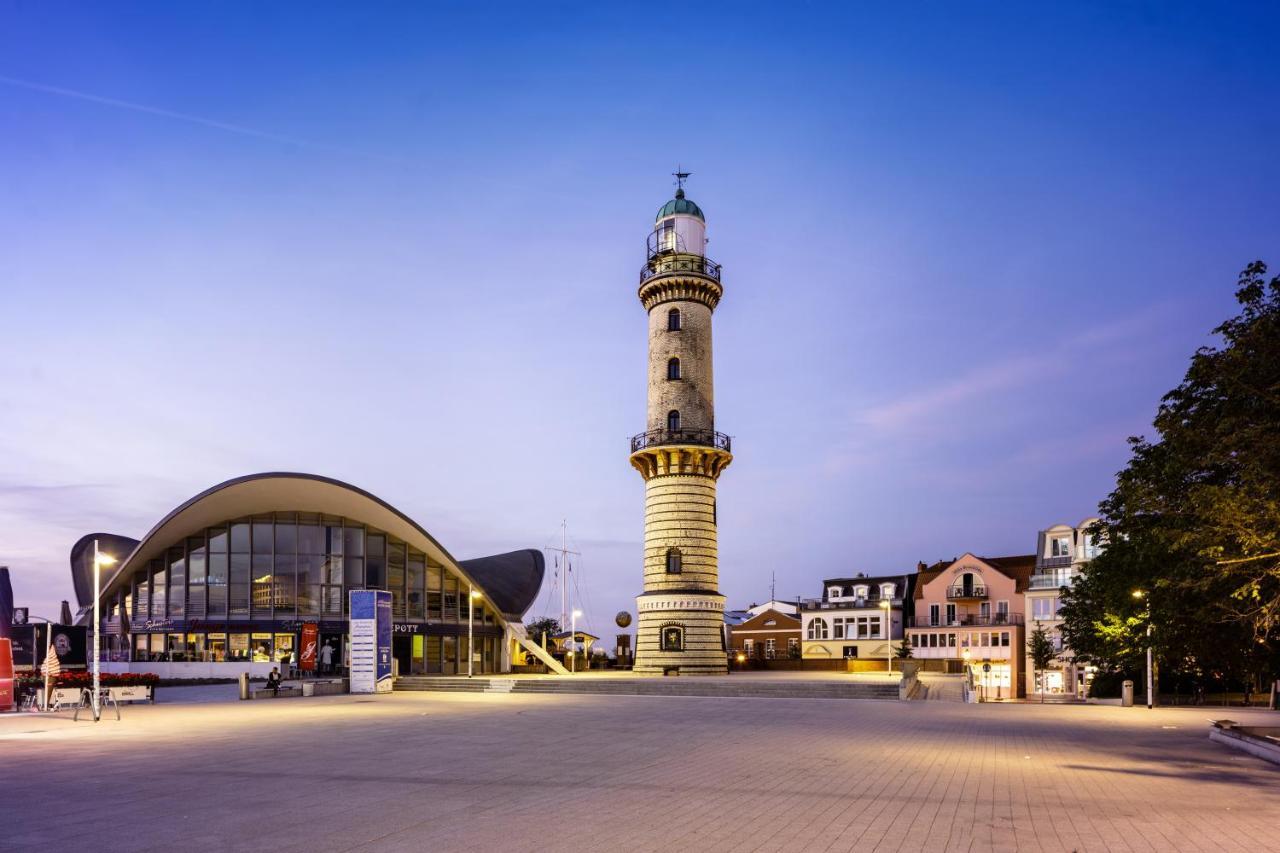 Kapitaenshaus In Wasserlage! Traumapartments Warnemuende Росток Экстерьер фото