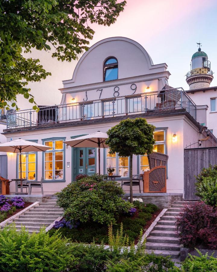 Kapitaenshaus In Wasserlage! Traumapartments Warnemuende Росток Экстерьер фото